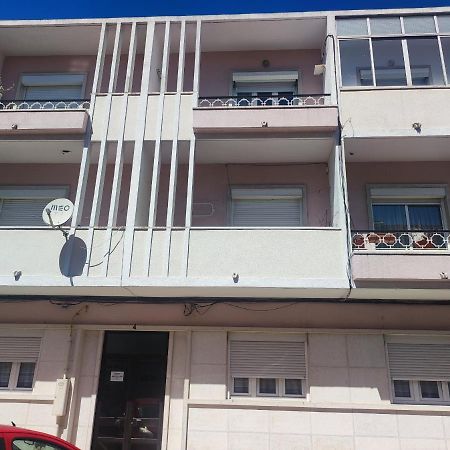 Lisbon Traditional T2 With Balcony In Damaia, Lisbon أمادورا المظهر الخارجي الصورة