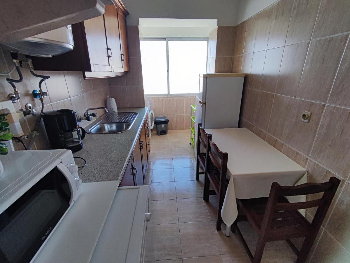 Lisbon Traditional T2 With Balcony In Damaia, Lisbon أمادورا المظهر الخارجي الصورة