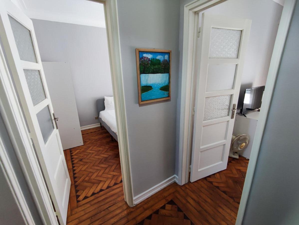 Lisbon Traditional T2 With Balcony In Damaia, Lisbon أمادورا المظهر الخارجي الصورة