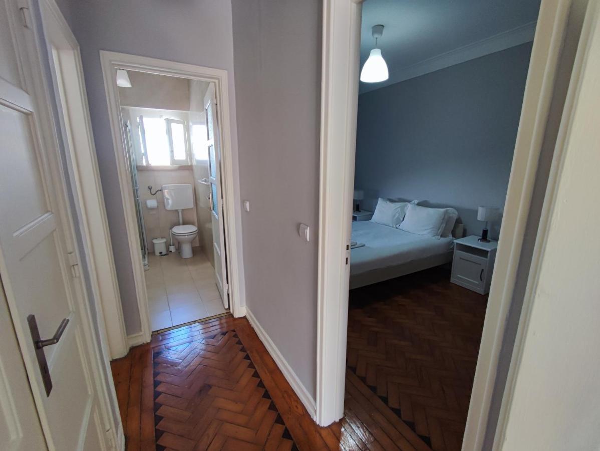 Lisbon Traditional T2 With Balcony In Damaia, Lisbon أمادورا المظهر الخارجي الصورة